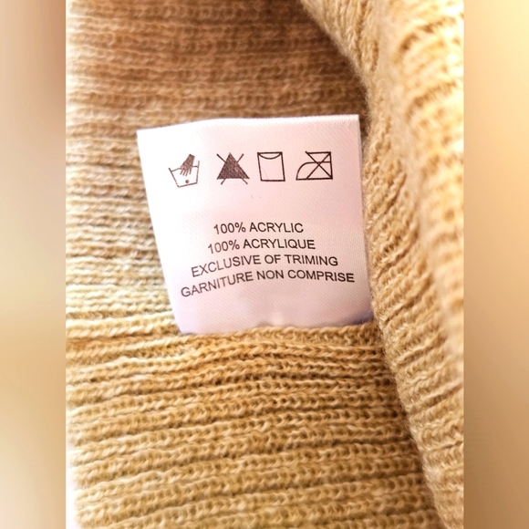 NEW LOT of 2 Disney NBC Khaki Oogie Boogie Beanie Cap Hat & Metal Keychain - Picture 7 of 7